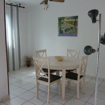 Appartement Mady Арл Екстериор снимка